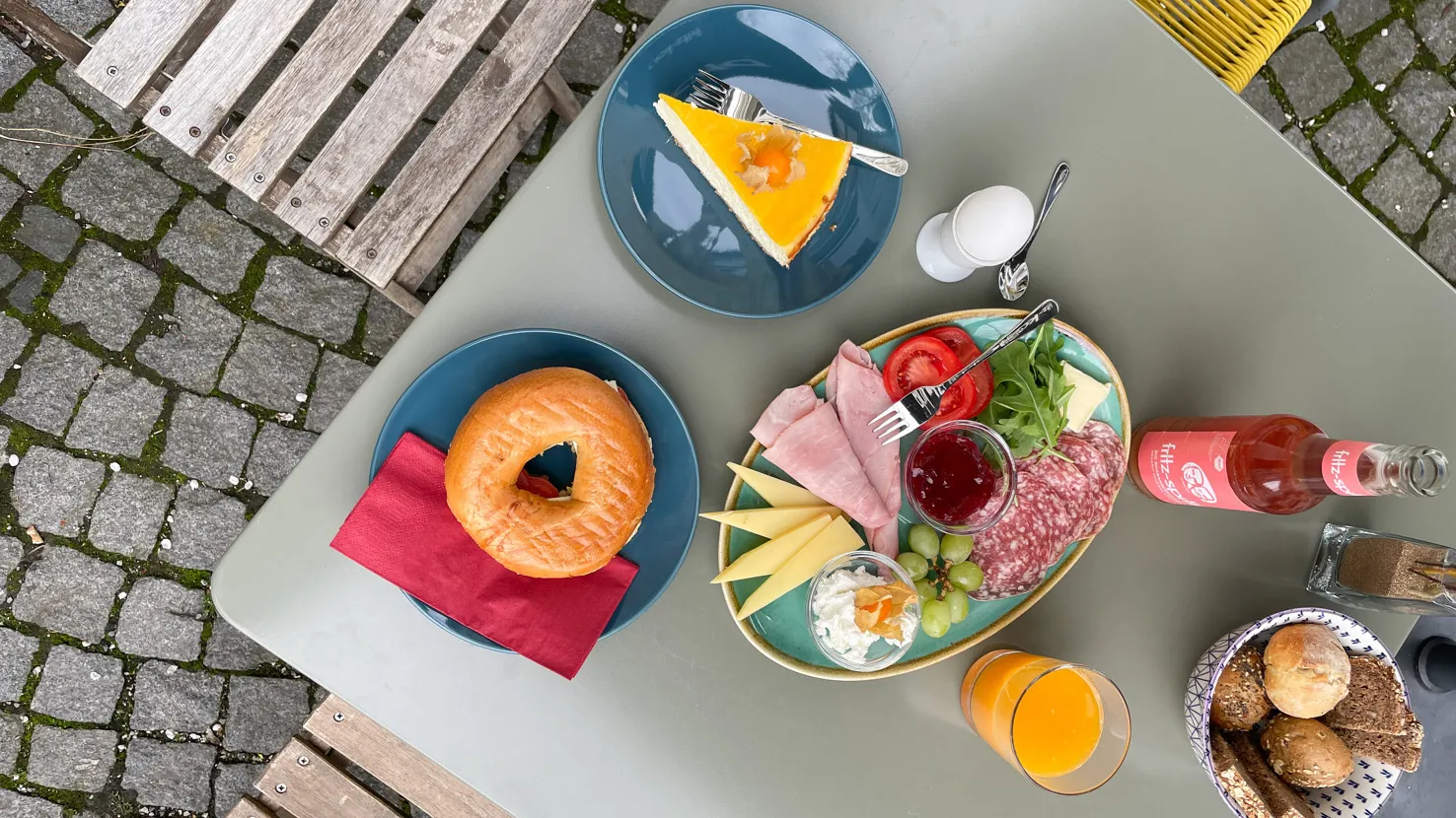 21 schöne Cafés zum Frühstücken in München
