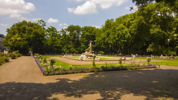 Durch Den Alten Botanischen Garten Streifen Mit Vergnugen Munchen