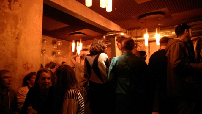 Singbar