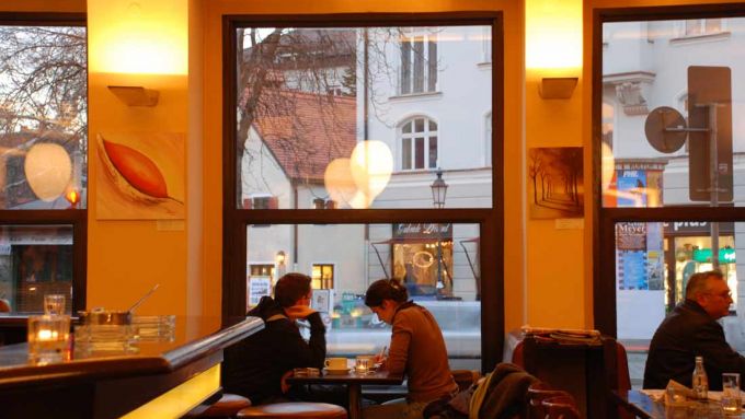 Café Wiener Platz