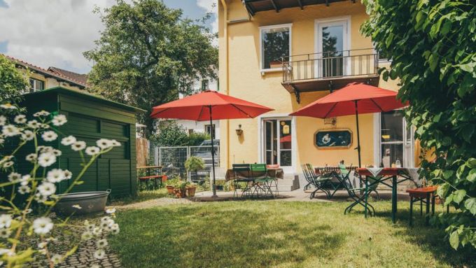 Café im gelben Häusl