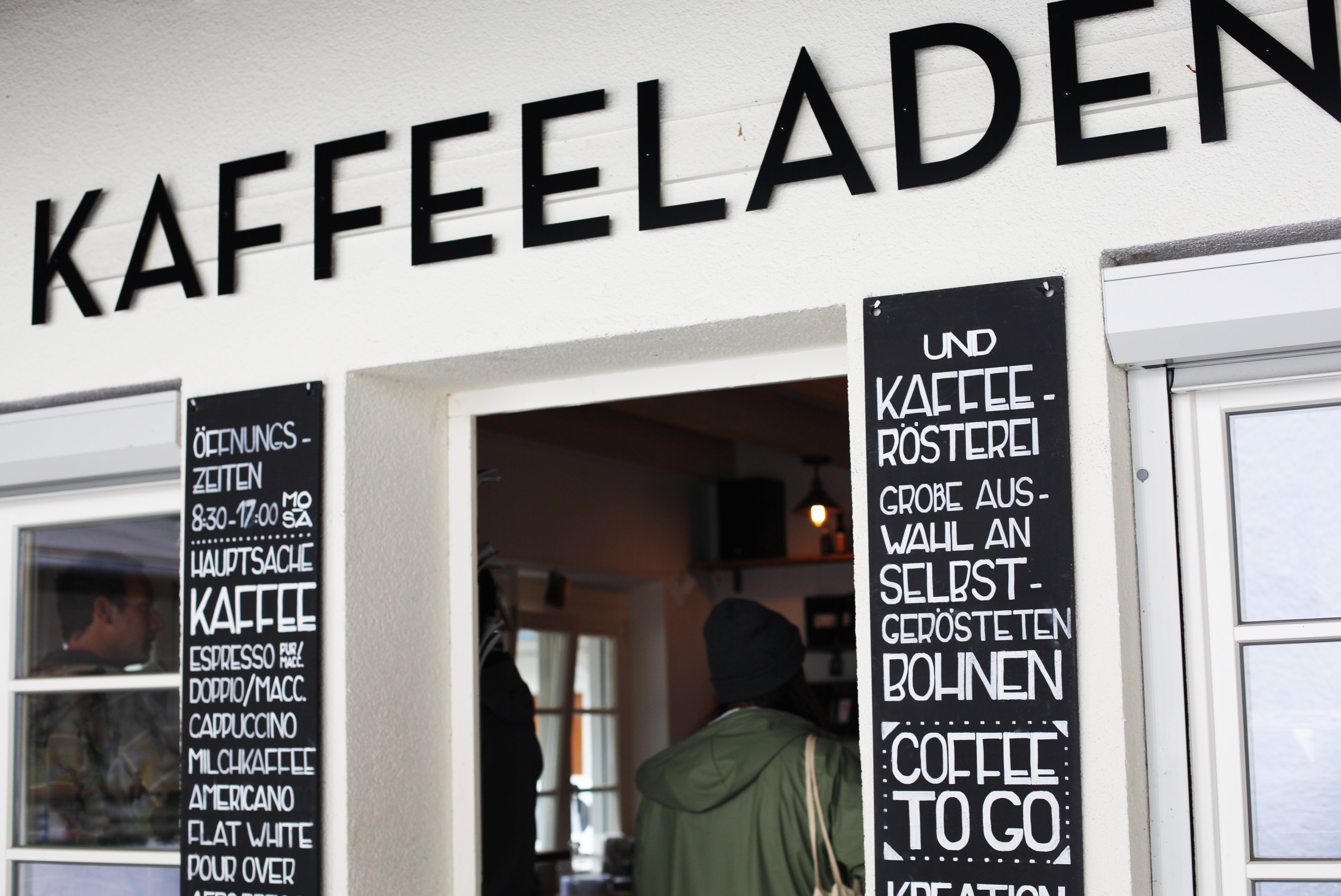 Den leckeren JB Kaffee bestellen beim Standl 20 Mit Vergnügen München