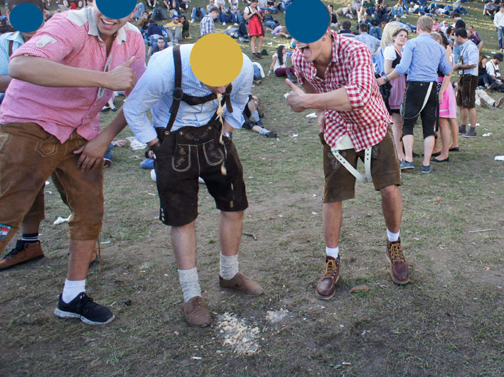München kotzt und pisst