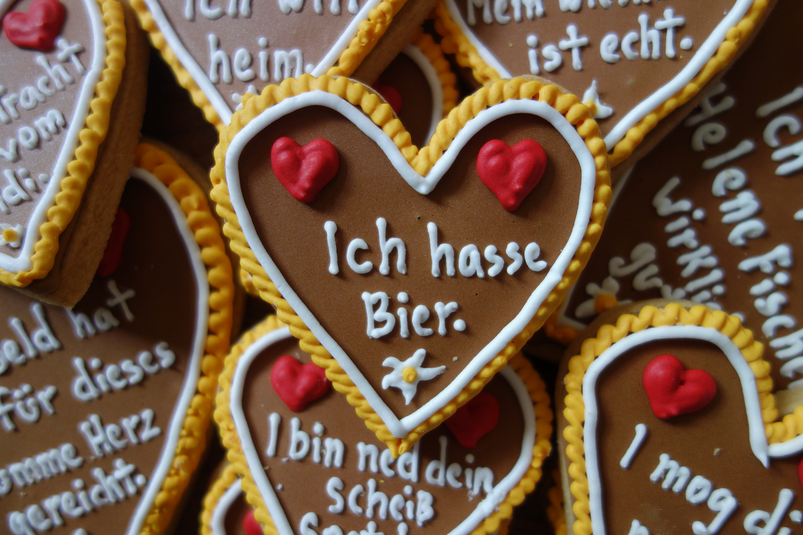 49+ Sprueche die es in sich haben , 11 ehrliche Sprüche fürs Lebkuchenherz Mit Vergnügen München