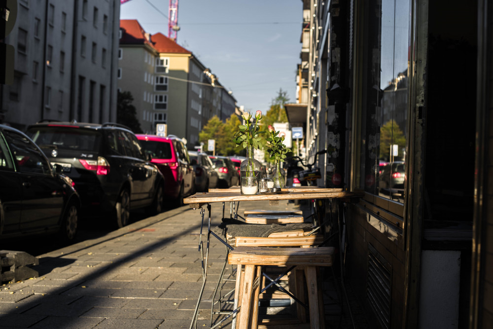 Von Frühstück bis Feierabenddrink: Das Joon in der Theresienstraße: