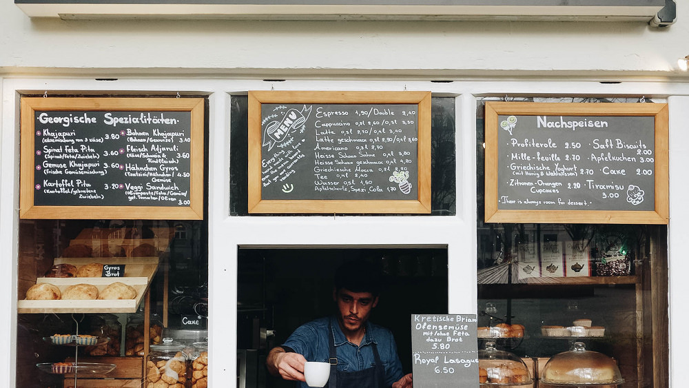 Royal Healthy Slices: Georgisch-griechischer Imbiss am Hohenzollernplatz