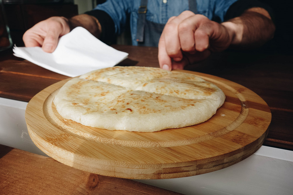 Royal Healthy Slices: Georgisch-griechischer Imbiss am Hohenzollernplatz