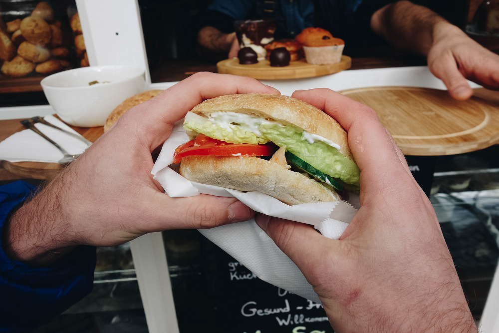 Royal Healthy Slices: Georgisch-griechischer Imbiss am Hohenzollernplatz