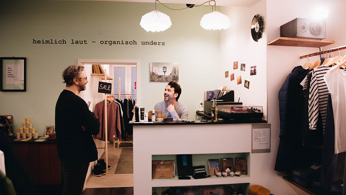 „heimlich laut – organisch anders“: Der neue Fair-Fashion-Laden in der Maxvorstadt