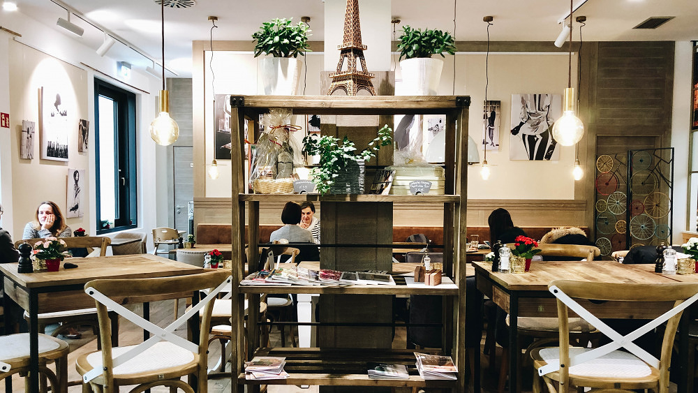 Dominique – ein Café bringt das Frankreich-Feeling in Münchens Mitte
