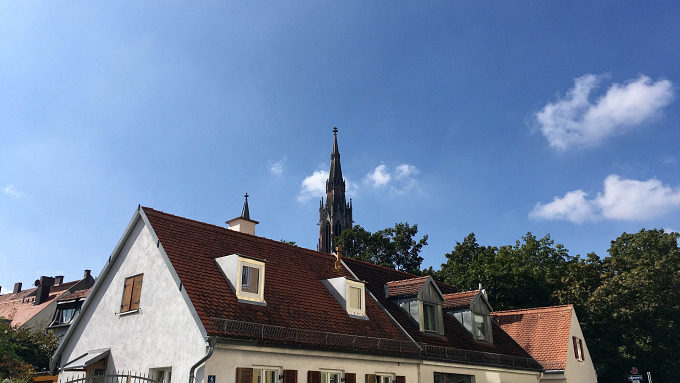 Obergiesing Hinterhof Flohmarkt