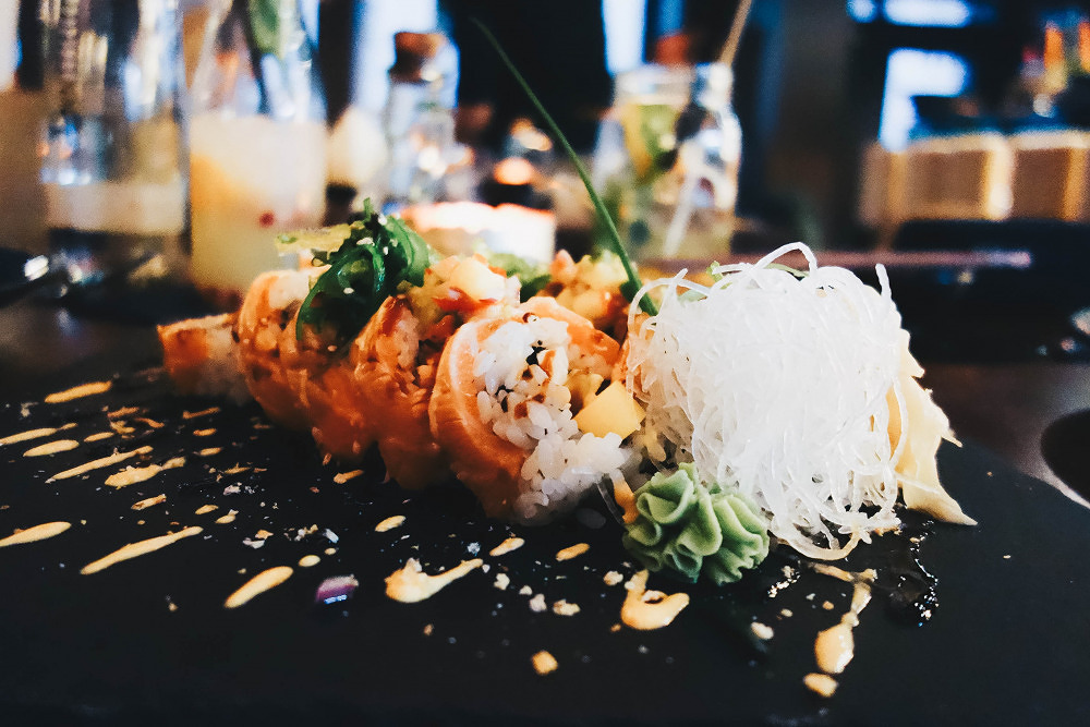 Summer Roll meets Sushi: Unter Kirschblüten schlemmen im JaVi in Schwabing
