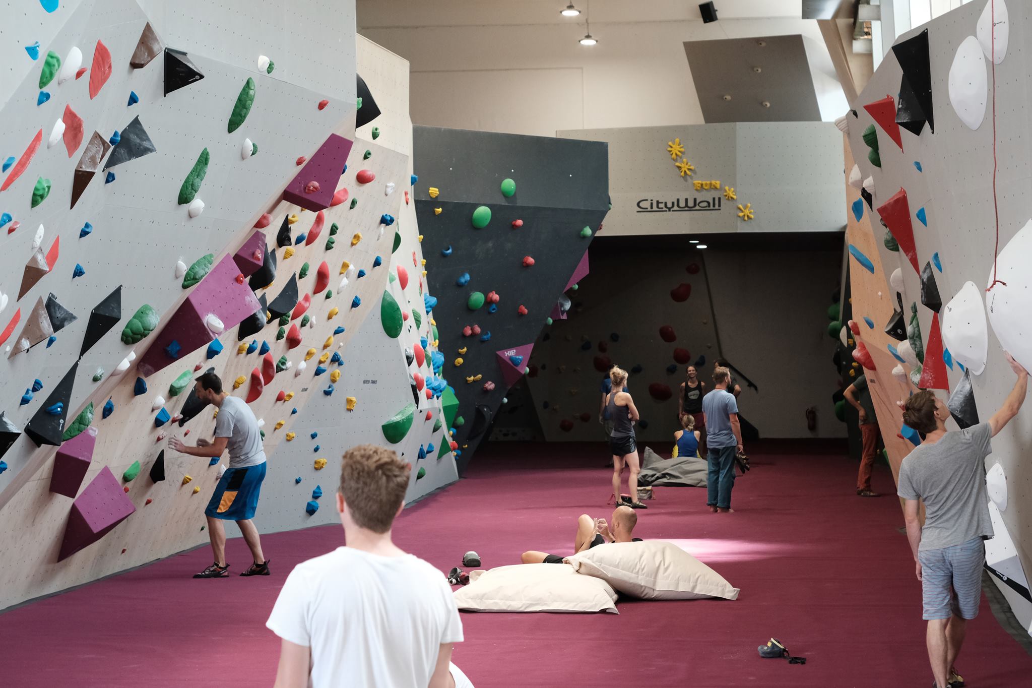 Auspowern In Der Einstein Boulderhalle | Mit Vergnügen München