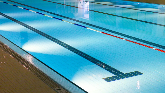 Schwimmen Schwimmbecken