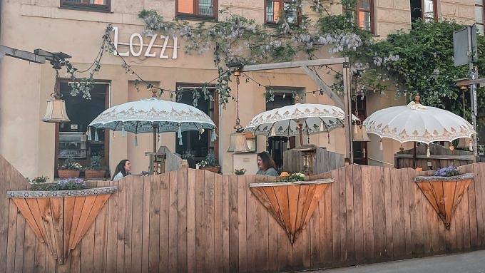 Cafe Lozzi