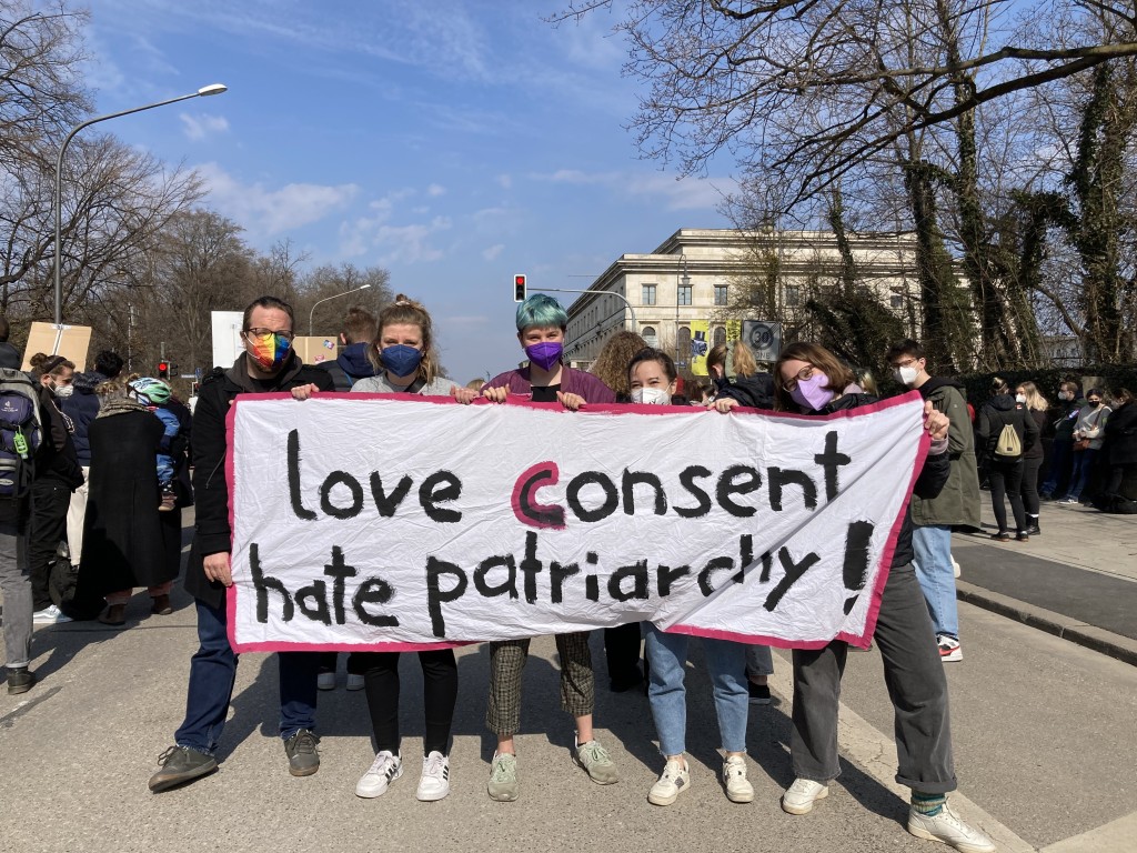 #11 Fragen an das Sex-Kollektiv "Consent Calling"