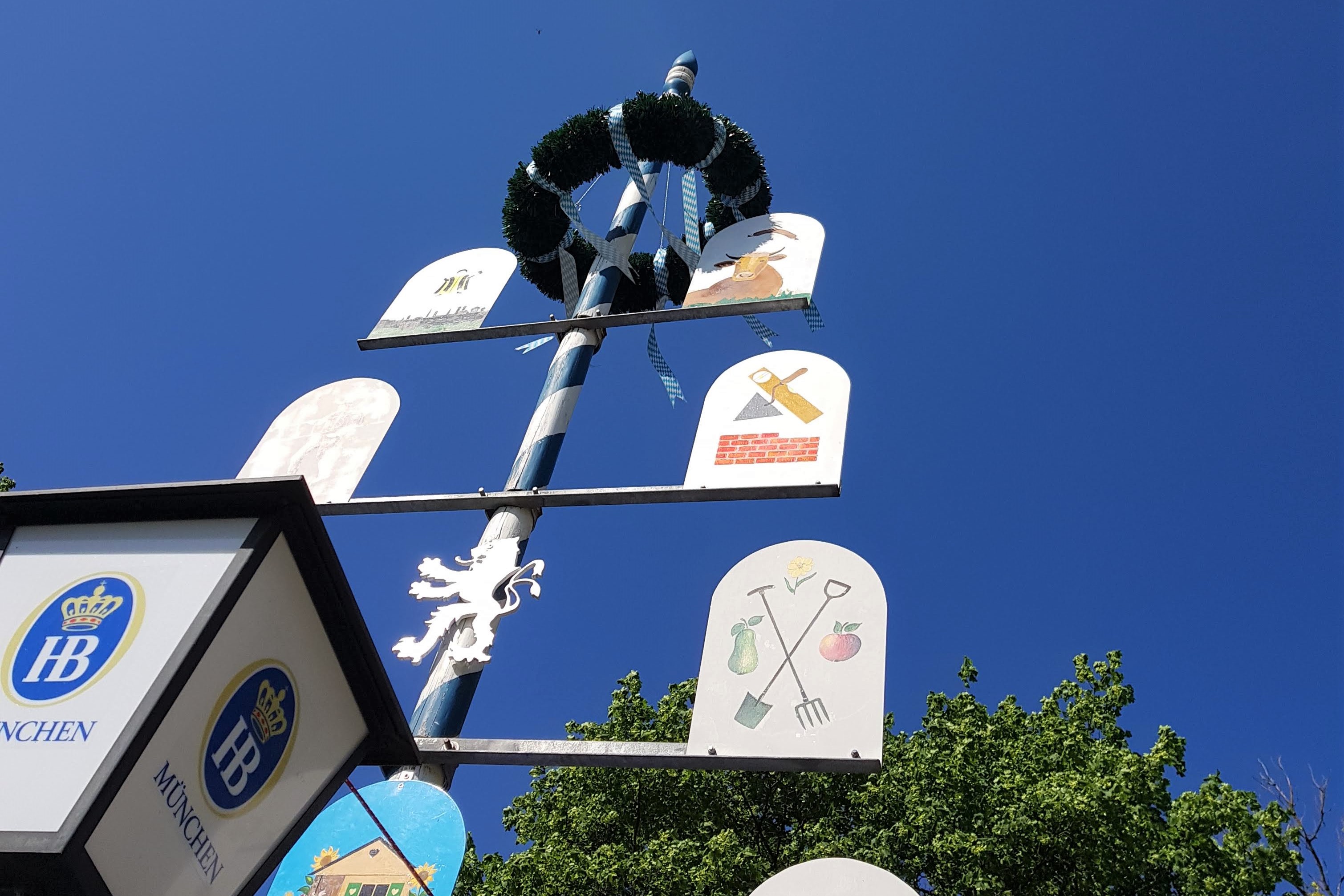Wochenvorschau: Maifest, Weinfest und Wings for Live Wochenvorschau: Maifest, Weinfest und Wings for Live