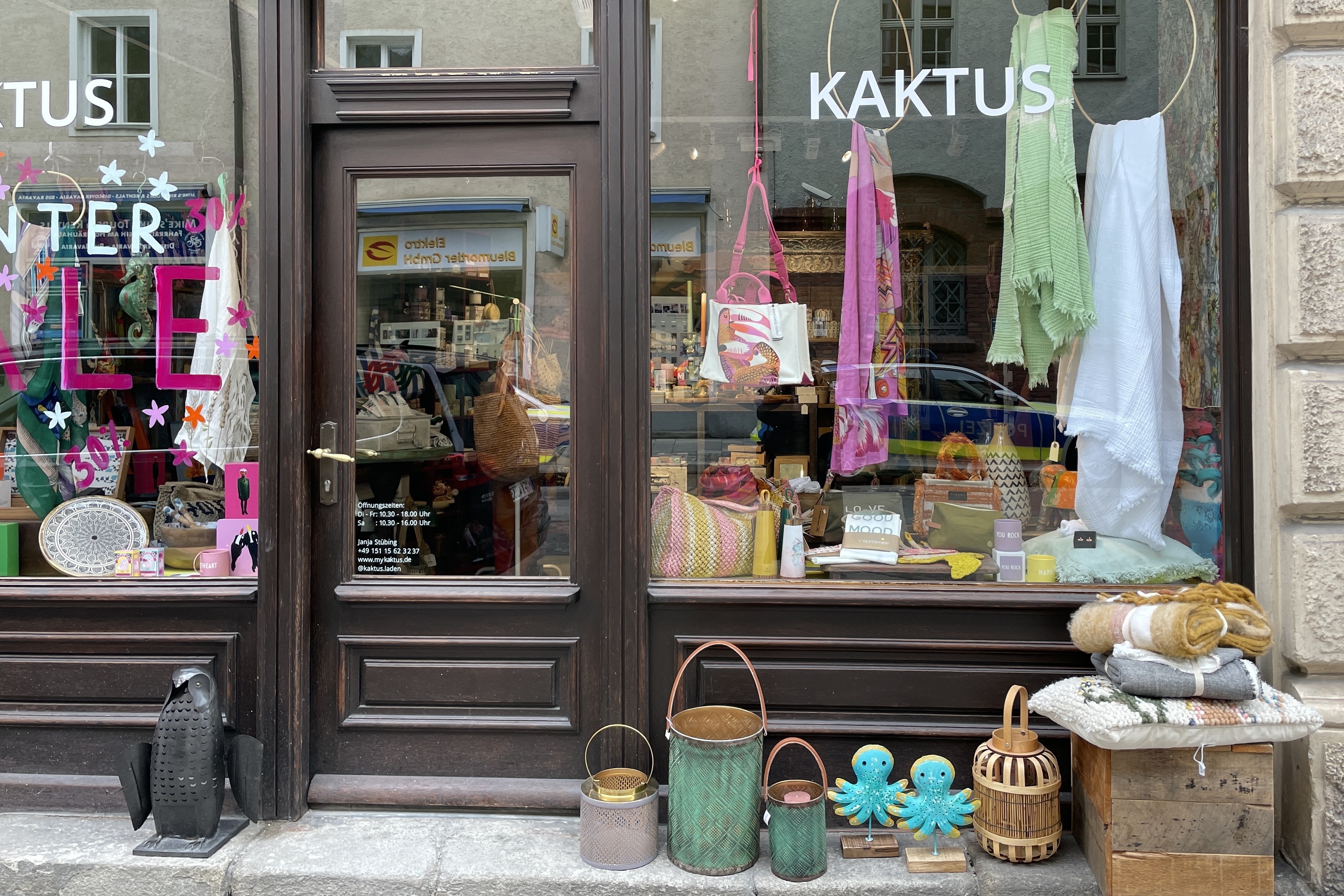 Durch bunte Deko stbern im Kaktus Laden in der Altstadt | Mit Vergngen  Mnchen
